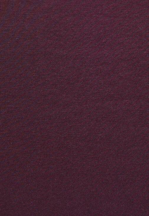 Modal Tişört ve Wide-Leg Denim Kombini