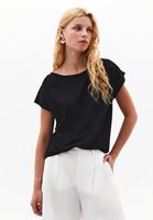 Bayan Siyah Modal Bot Yaka Tişört 