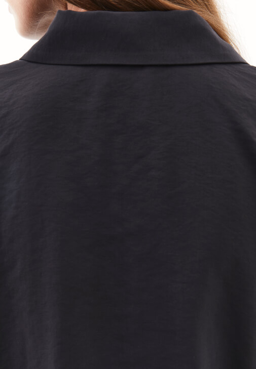 Bağcıklı Oversize Gömlek ve Pantolon Kombini