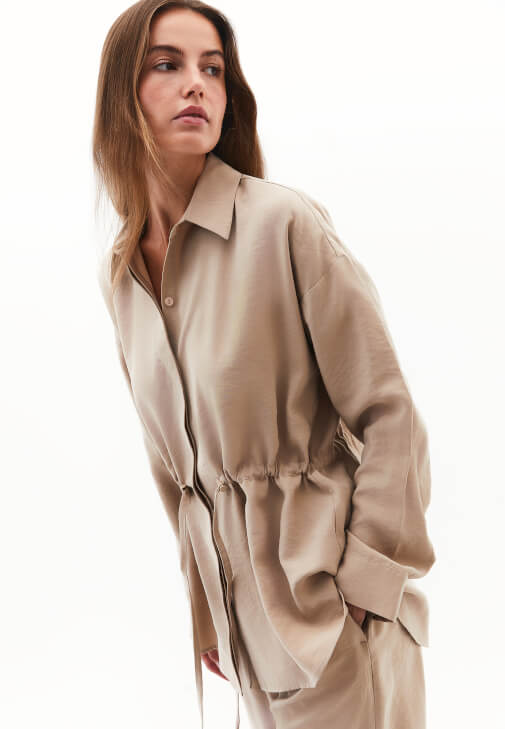 Oversize Gömlek ve Modal Pantolon Kombini