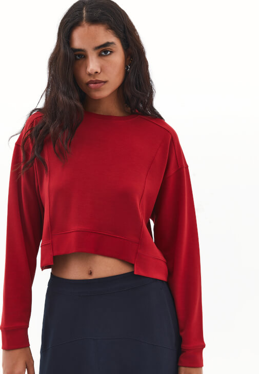 Modal Sweatshirt ve Midi Etek Kombini