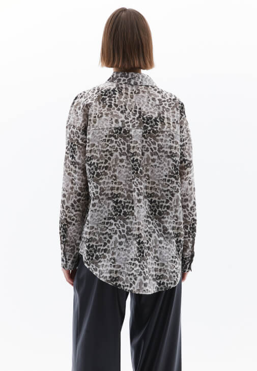 Modal Gömlek ve Vegan Pantolon Kombini