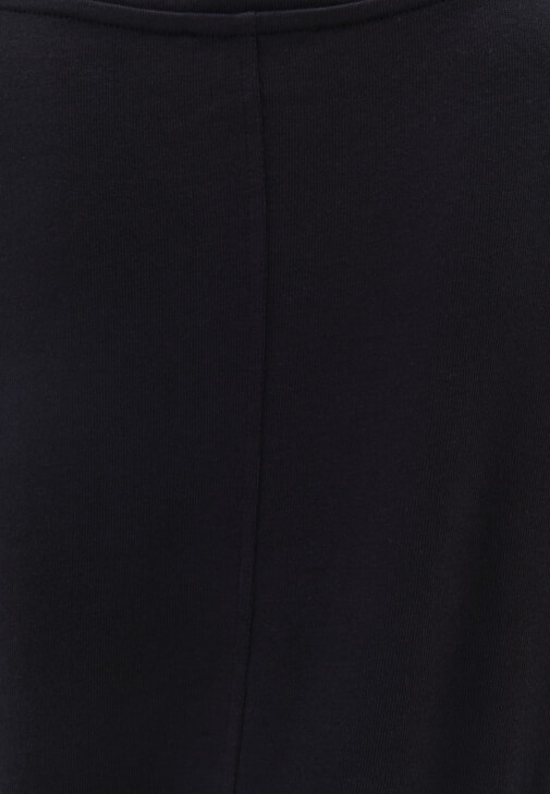 Modal Kazak ve Straight-Fit Pantolon Kombini