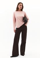 Bayan Pembe Modal Bot Yaka Kazak