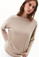 Bayan Bej Modal Bot Yaka Kazak