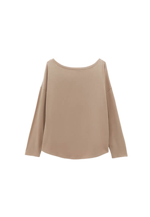 Modal Bot Yaka Kazak ve Wide-Leg Denim Kombini