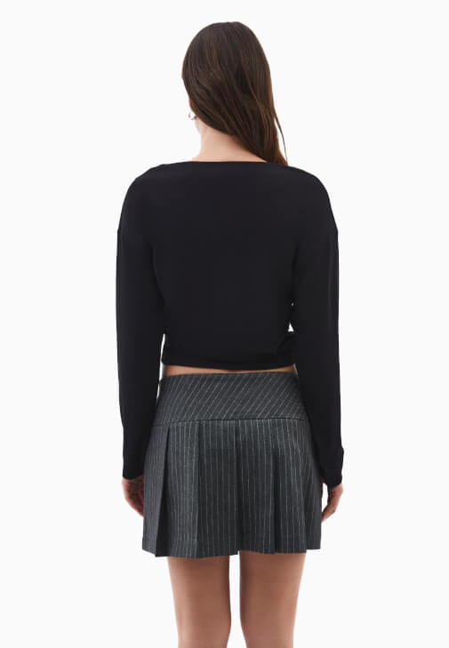 Büzgülü Tişört ve Mini Etek Kombini