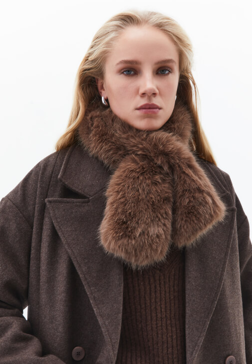 Kahverengi Vegan Kürk Yaka