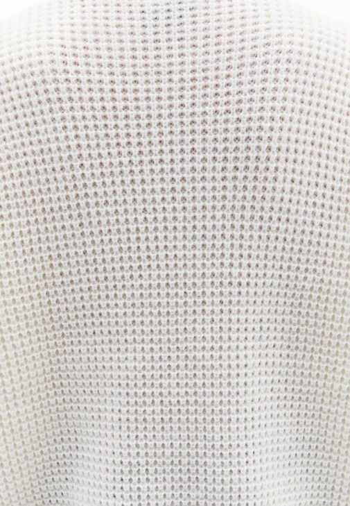 Taş Detaylı Kazak ve Wide-Leg Pantolon Kombini