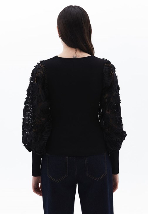 Kol Detaylı Kazak ve Pantolon Kombini