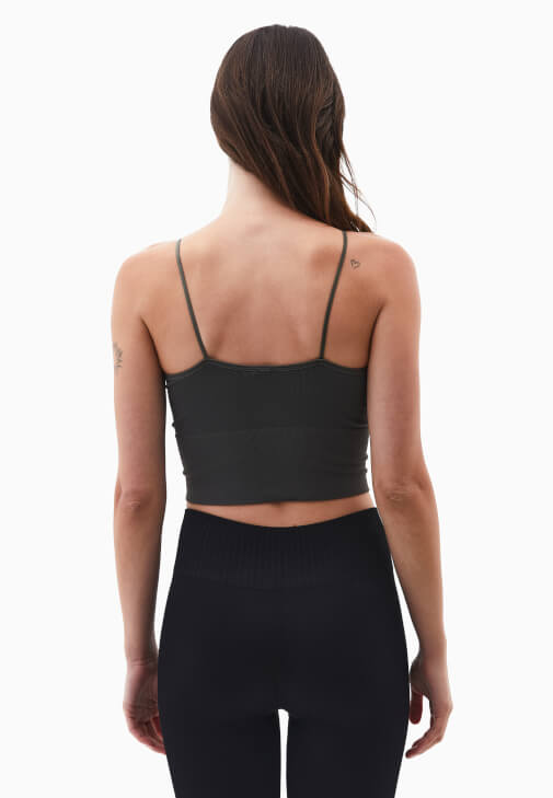 Crop Atlet ve Bootcut Pantolon Kombini