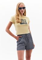 Bayan Bej Sıfır Yaka Baskılı Tişört