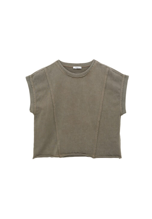 Pamuklu Tişört ve Bootcut Denim Kombini