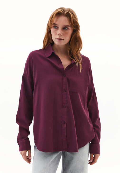 Cepli Oversize Gömlek ve Pantolon Kombini	