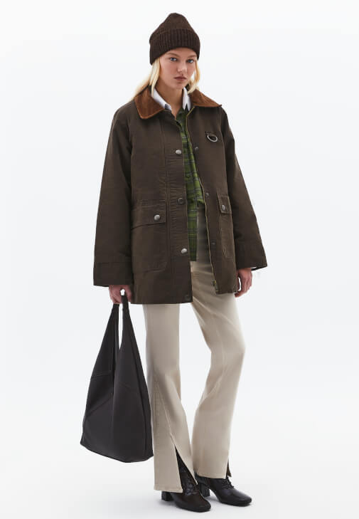  Pamuklu Gömlek ve Bootcut Pantolon Kombini