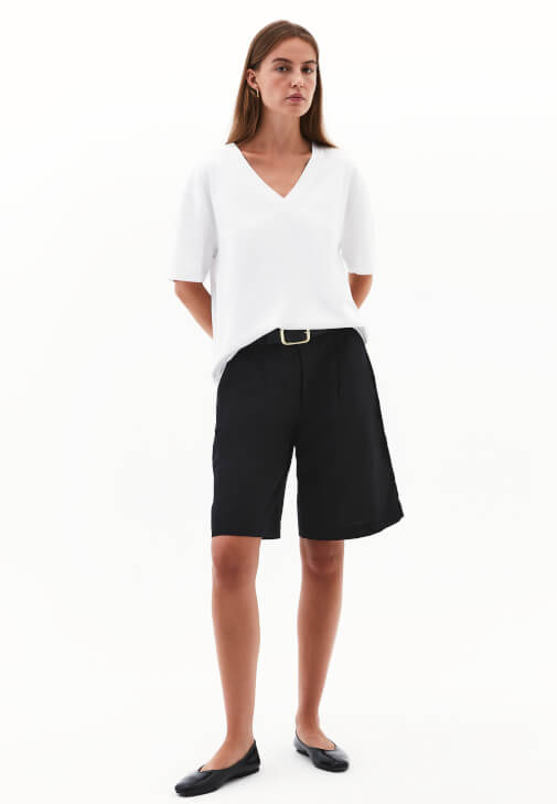 V Yaka Oversize Tişört ve Pantolon Kombini