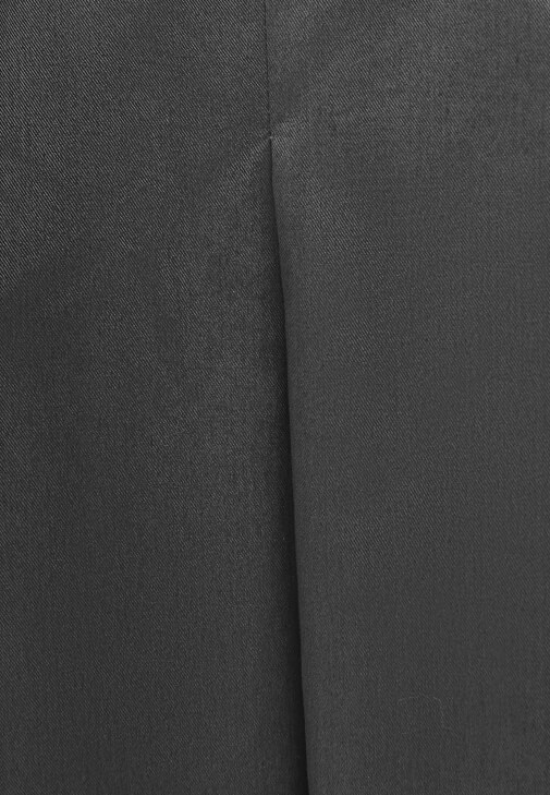 Pelerinli Trençkot ve Pantolon Kombini