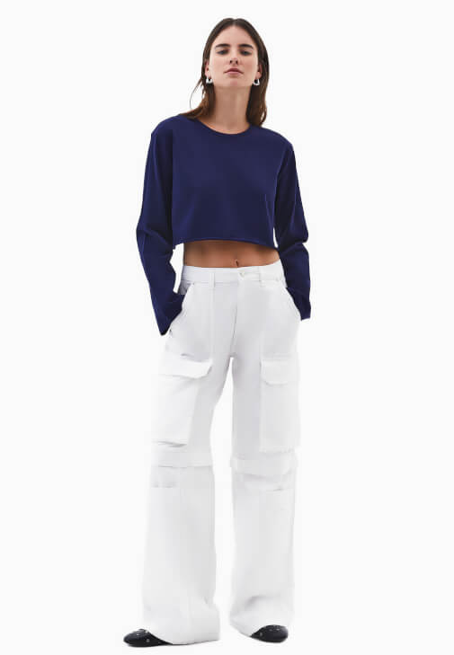 Tişört ve Kargo Pantolon Kombini