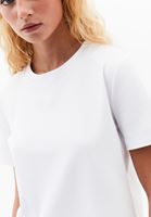 Bayan Beyaz Pamuklu Sıfır Yaka Tişört