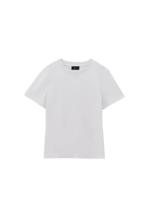 Pamuklu Tişört ve Taşlı Flare Pantolon Kombini