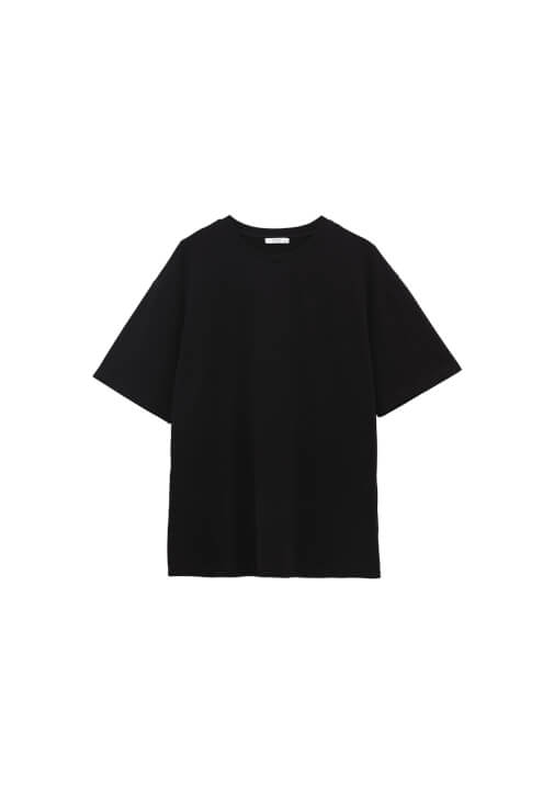 Sıfır Yaka Oversize Tişört ve Pantolon Kombini