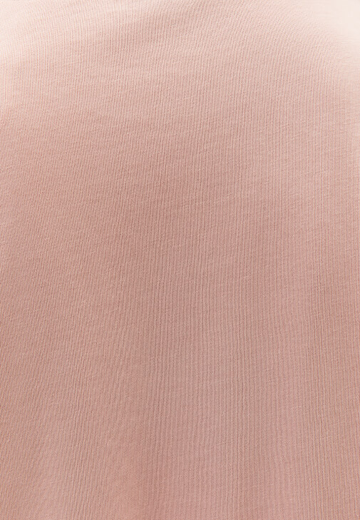 Sıfır Yaka Oversize Tişört ve Kargo Pantolon Kombini