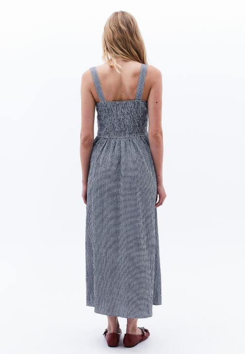 Gipeli Elbise ve Trok Detaylı Babet Kombini