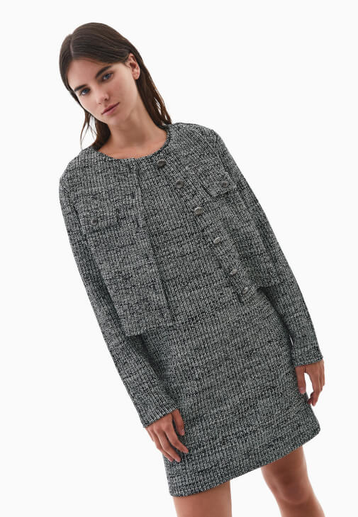 Siyah Düğme Detaylı Hırka