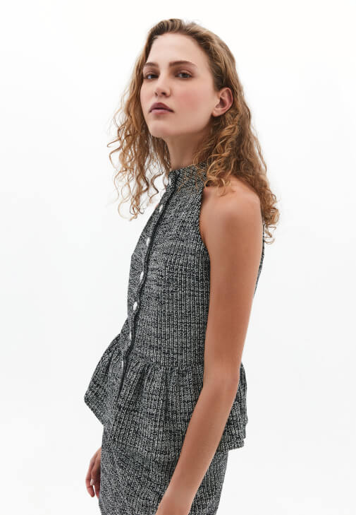 Triko Yelek ve Triko Etek Kombini