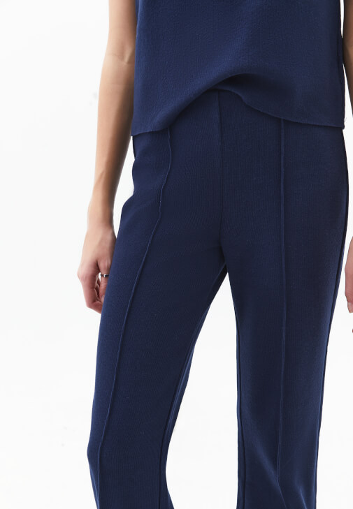 Flare Pantolon ve Kaban Kombini