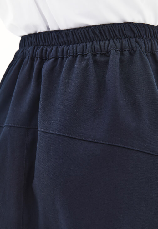 Midi Etek ve Poplin Gömlek Kombini