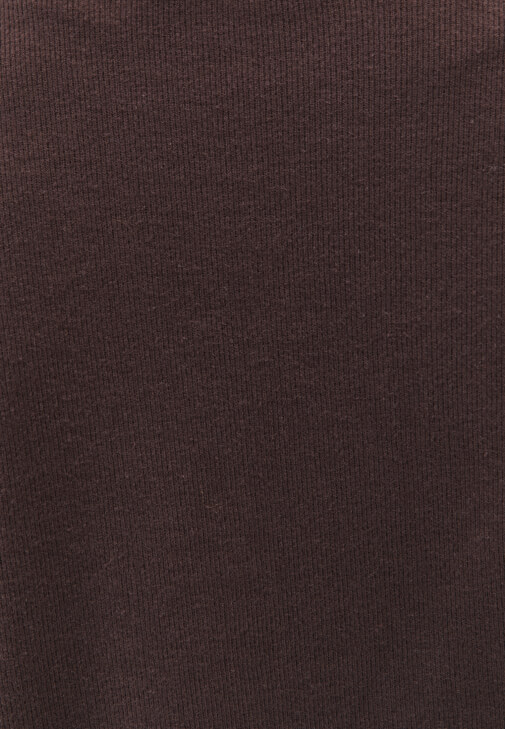 Yumuşak Dokulu Kazak ve Pantolon Kombini 