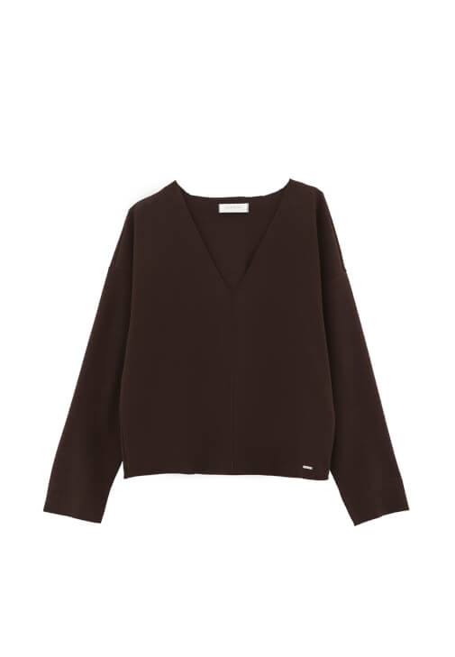 Yumuşak Dokulu Kazak ve Pantolon Kombini 