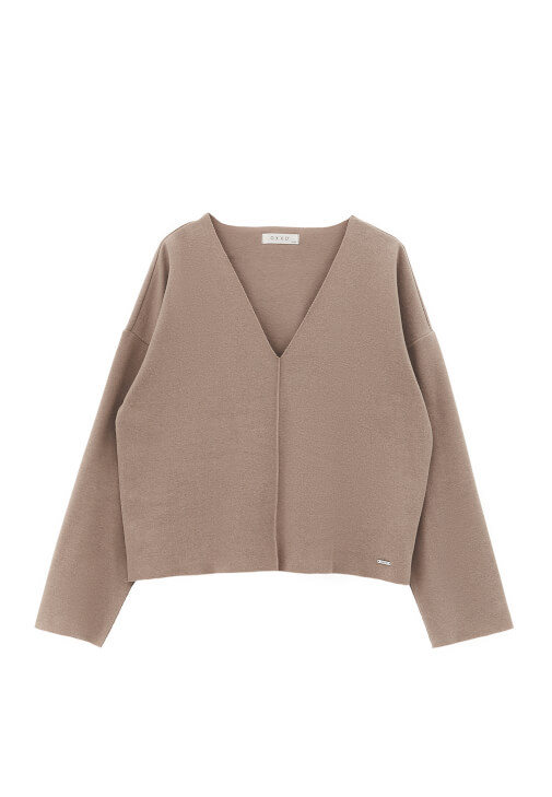 V Yaka Kazak ve Yüksek Bel Pantolon Kombini