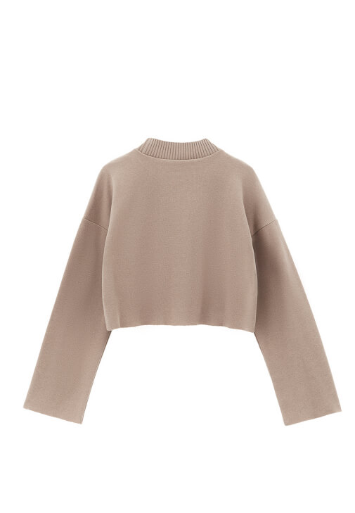 Yüksek Yaka Kazak ve Pantolon Kombini