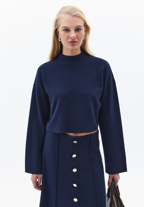  Yüksek Yaka Crop Kazak