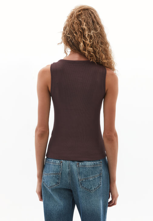 Çıtçıtlı Atlet ve Bootcut Pantolon Kombini