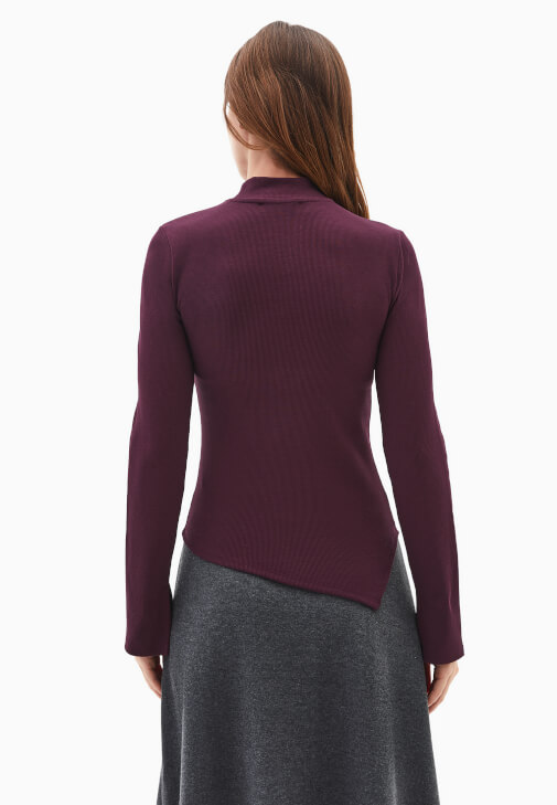 Cut-Out Detaylı Tişört ve Triko Etek Kombini