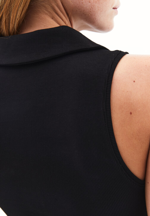 Polo Yaka Atlet ve Barrel-Fit Pantolon Kombini