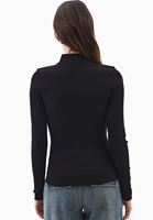 Bayan Siyah Pamuklu Fermuar Detaylı Tişört