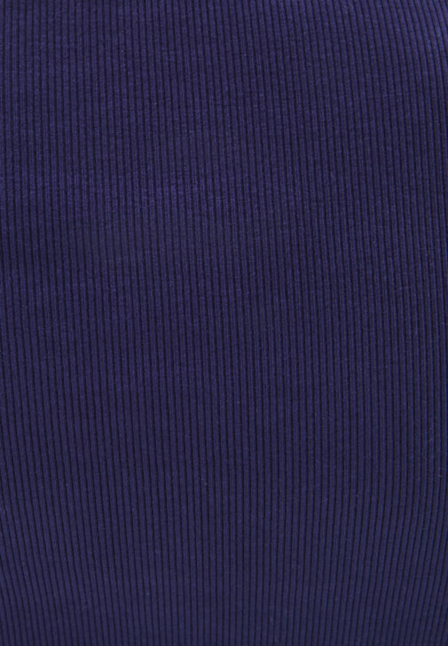 Düğmeli Tişört ve Bootcut Pantolon Kombini