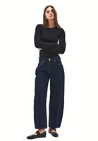 Bayan Siyah Pamuklu Sıfır Yaka Tişört