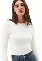 Bayan Krem Pamuklu Sıfır Yaka Tişört