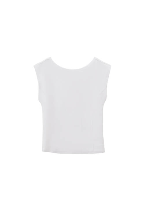 Bot Yaka Tişört ve Denim Etek Kombini