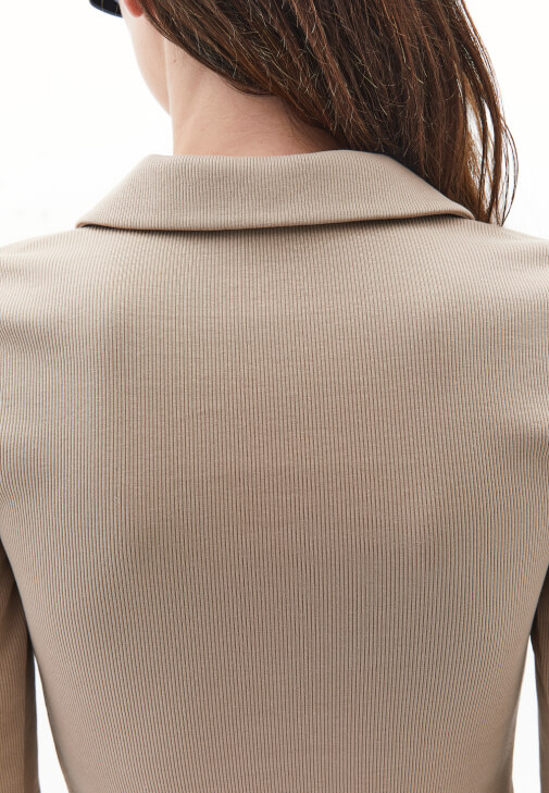 Çıtçıtlı Polo Yaka Tişört ve Pantolon Kombini