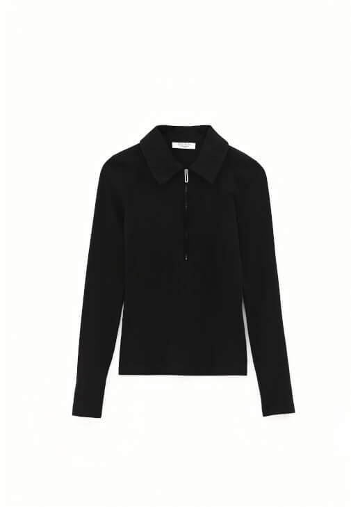 Fermuarlı Tişört ve Mom-Fit Pantolon Kombini