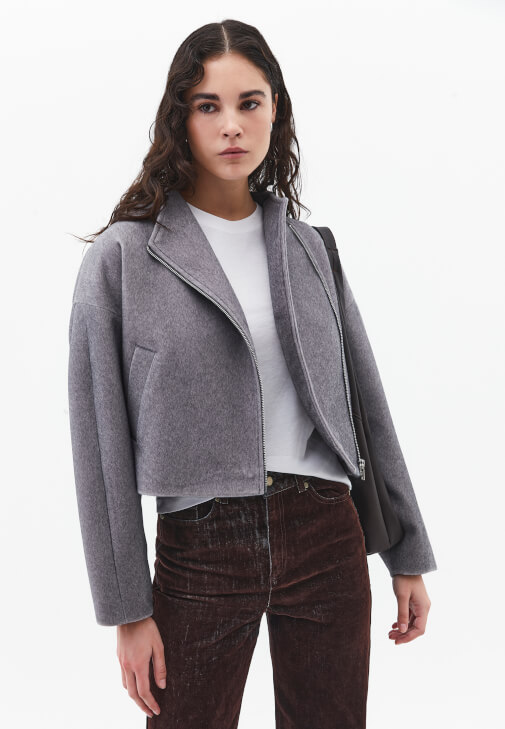 Gri Yumuşak Dokulu Crop Ceket