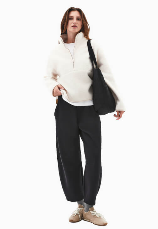 Sweatshirt ve Barrel-Fit Pantolon Kombini