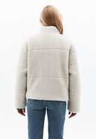 Bayan Krem Yüksek Yaka Peluş Mont