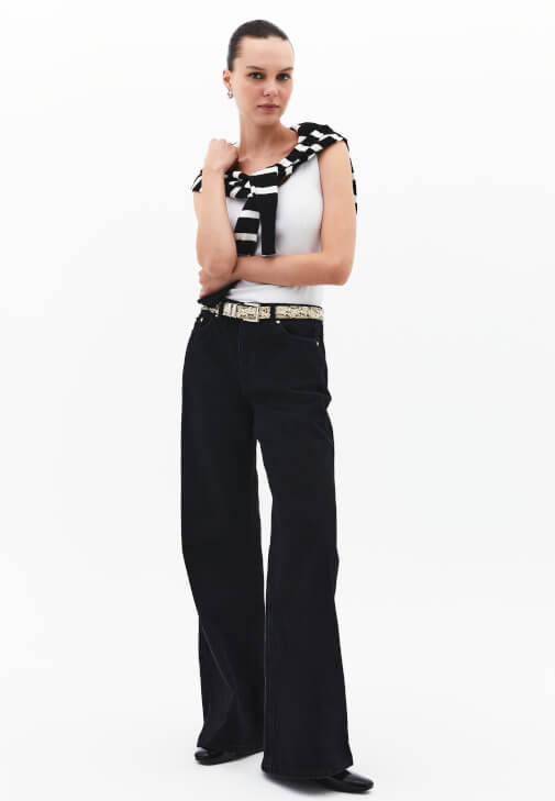 Siyah Yüksek Bel Wide-Leg Pantolon